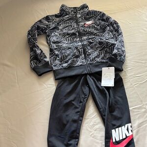 Nike Kids Black and White Logo Jogger Set